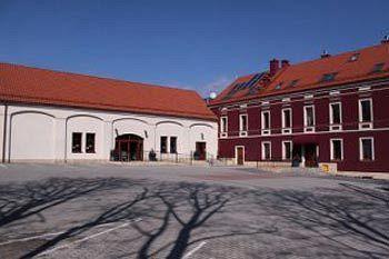 A' Propos Hotel, Restauracja, Club Walbrzych Exterior photo